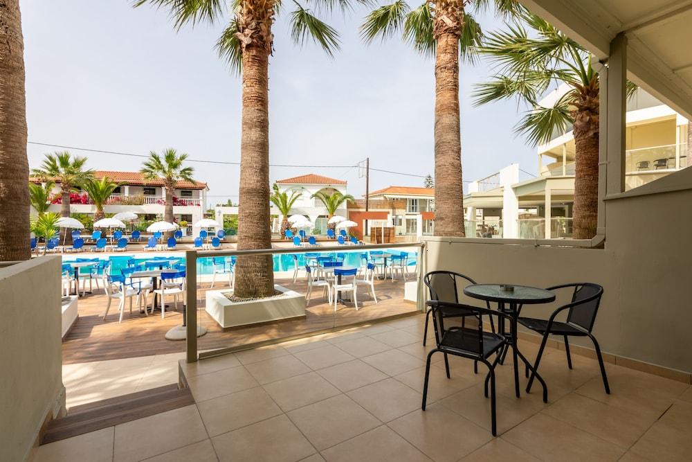 Arkadianos Aparthotel Agios Sostis  Ngoại thất bức ảnh