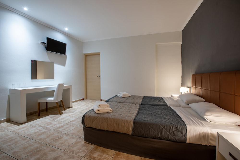 Arkadianos Aparthotel Agios Sostis  Ngoại thất bức ảnh