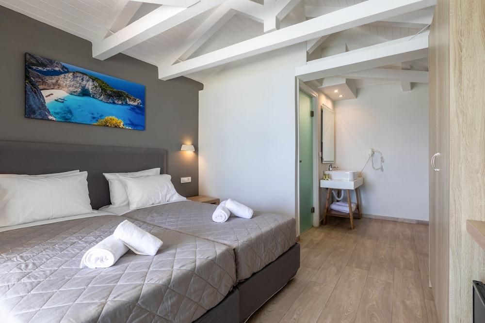 Arkadianos Aparthotel Agios Sostis  Ngoại thất bức ảnh