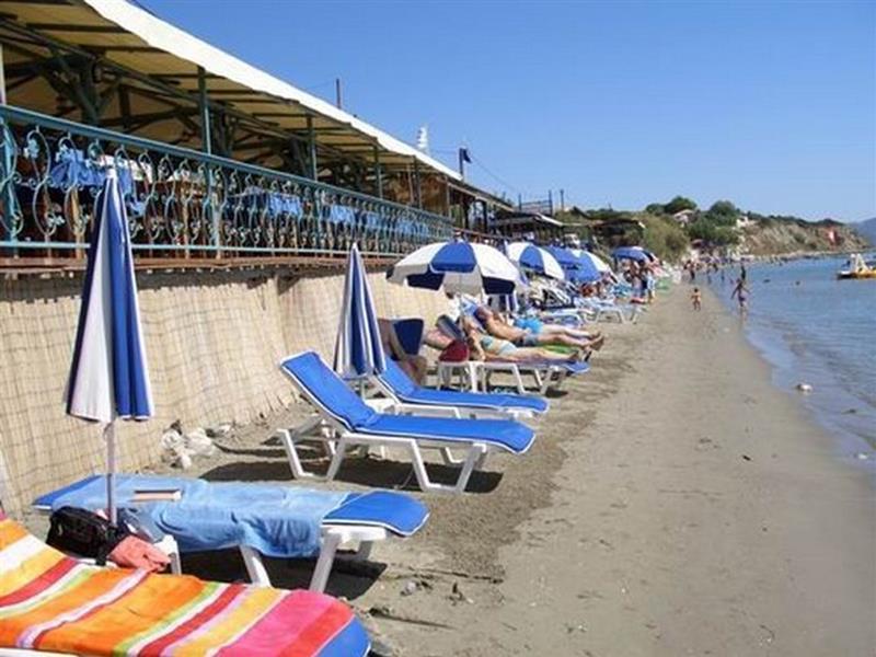 Arkadianos Aparthotel Agios Sostis  Ngoại thất bức ảnh
